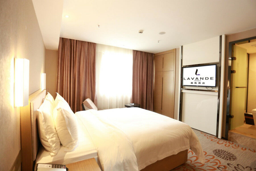 Lavande Hotel Baogang Avenue Guangbai Xinyi Branch Kanton Exterior foto
