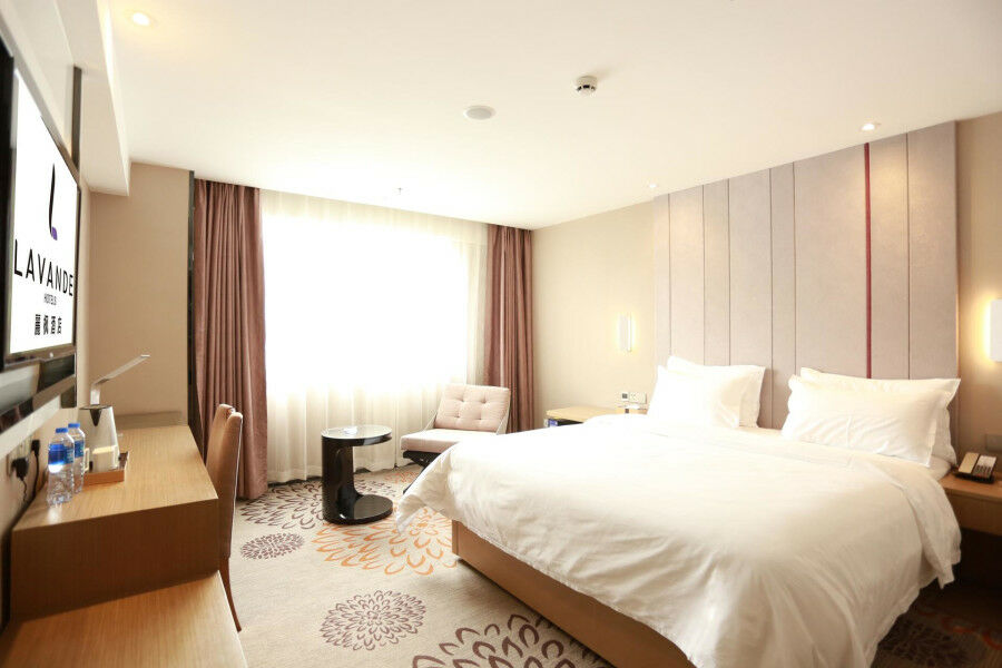 Lavande Hotel Baogang Avenue Guangbai Xinyi Branch Kanton Exterior foto